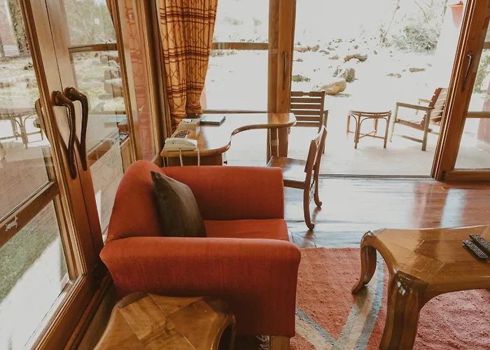 Amboseli Serena Safari Lodge